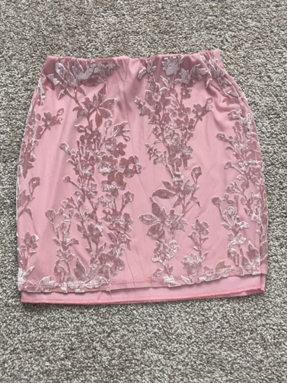 Fashion Nova Pink Floral Velvet Mini Skirt Set - Picture 6 of 6